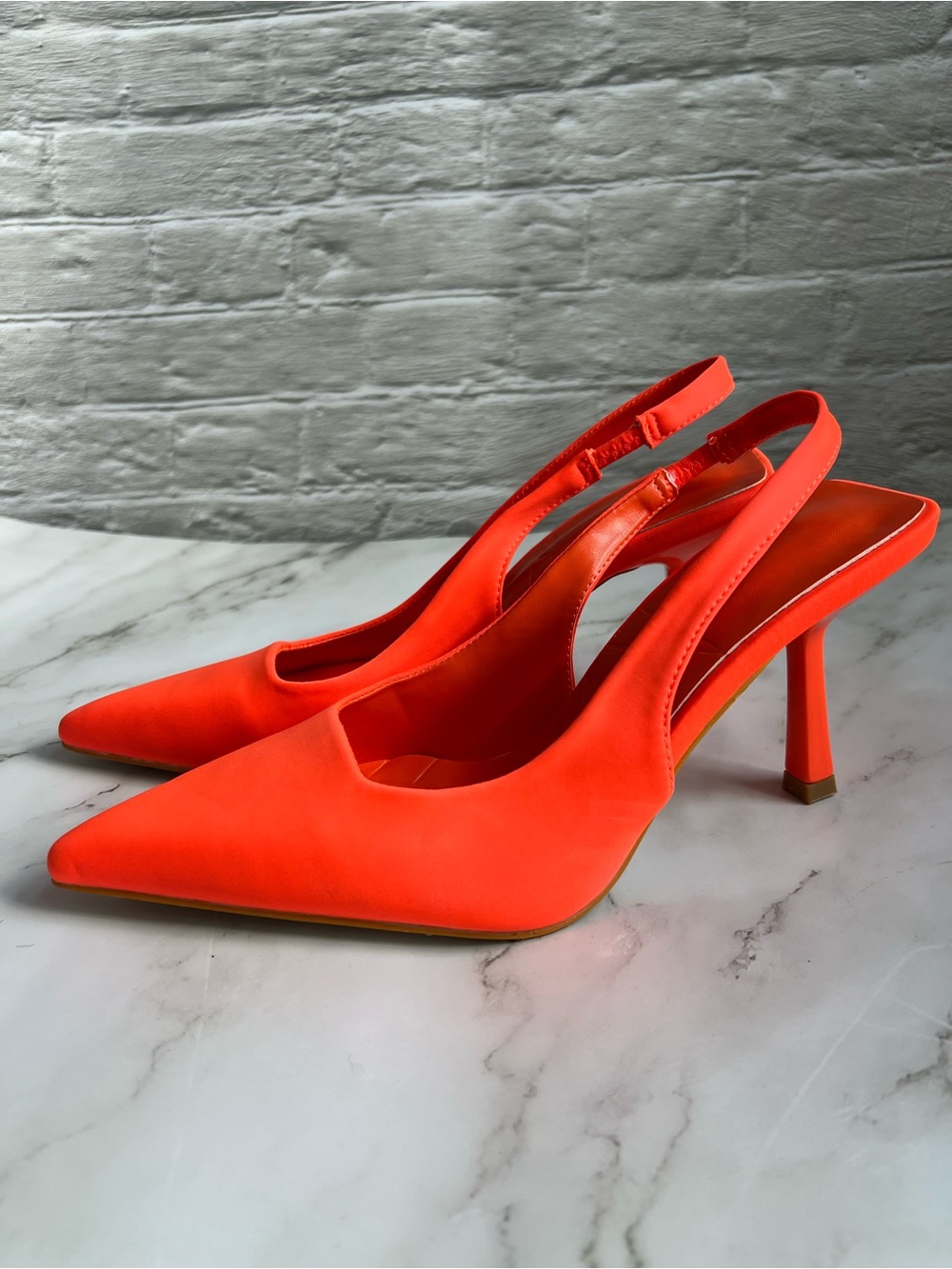 Women's Neon Orange Slingback Pointed-Toe Heels